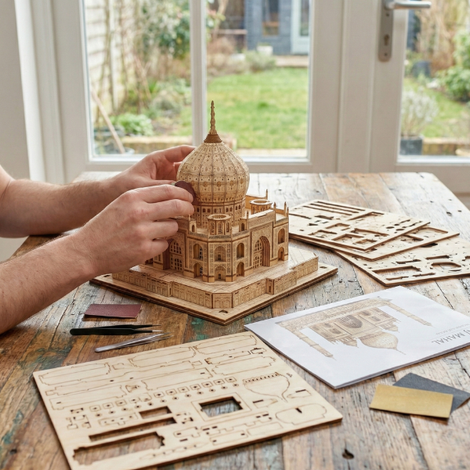 5 Astuces de Pro pour Monter un Puzzle 3D en Bois (Sans rien casser !)